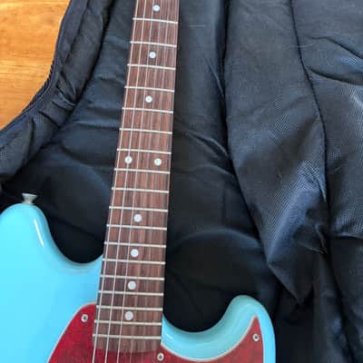 Rare find Kurt Cobain Fender Mustang 2010 imagen 4