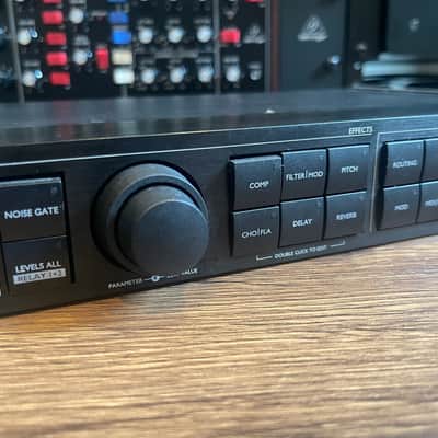 TC Electronic G Major Guitar Effects Processor 2000s - Black image 12