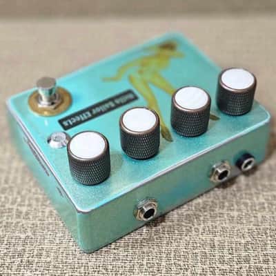 Hello Sailor Effects Pin Up Delay - Mermaid green nitrocellulose lacquer image 5