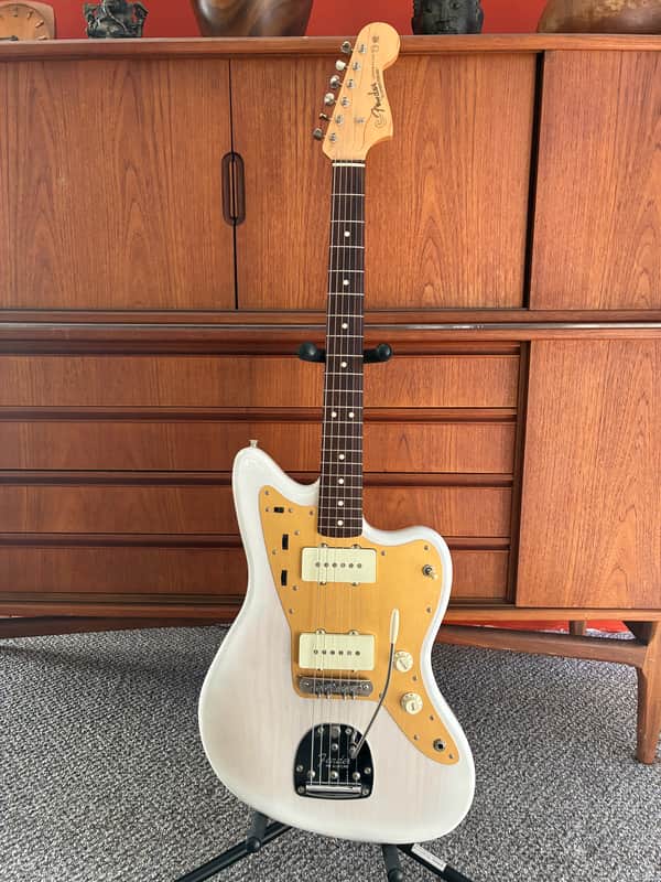 Fender Made in Japan Heritage 60s Jazzmaster White Blonde 7.8 lbs