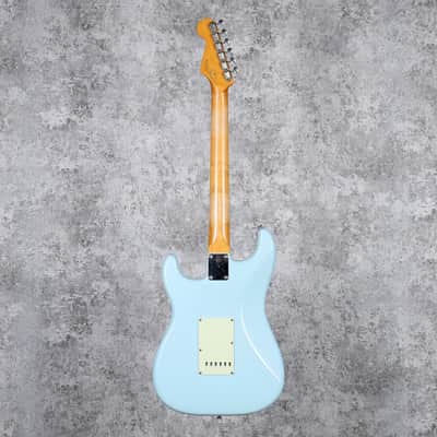 Fender Vintera II Special Edition Road Worn Sonic Blue '60s Stratocaster  Rosewood Fretboard 2025 Sonic Blue Nitro image 9
