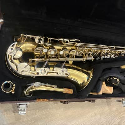 Yamaha YAS-23 Alto Saxophone - Brass image 16