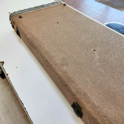 Vintage 1960 Fender Jazzmaster Case - Brown Tolex w/ Gold/Yellow Interior image 9