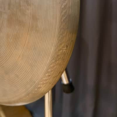 Zildjian 18” gong cymbal 1950's vintage small stamp image 3