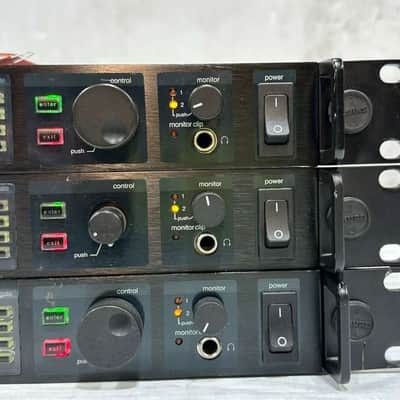SHURE UR4D L3 638-698 MHZ DUAL WIRELESS RECEIVER #5020 (FOR ONE ONLY) THS image 12