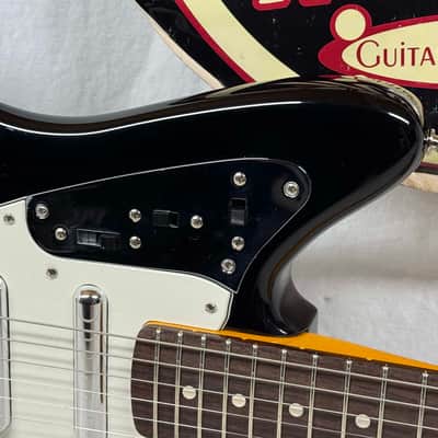 Fender Limited Edition Johnny Marr Signature Special Jaguar Guitar with COA + Case 2025 - Black / Rosewood fingerboard image 5
