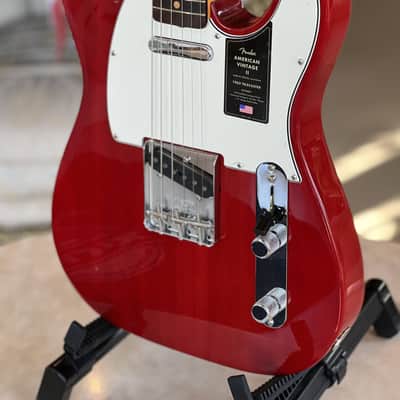 FENDER American Vintage II 1963 Telecaster Crimson Red Transparent image 2