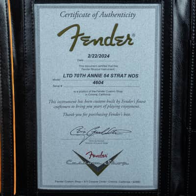 Fender Custom Shop Limited Edition 70th Anniversary 1954 Strat NOS,Wide-Fade 2-Color Sunburst ~ Secondhand image 7