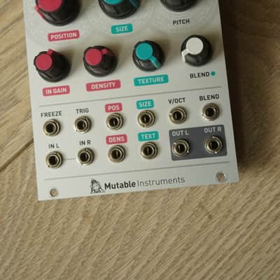 Immagine Mutable Instruments Clouds 2015 - 2017 - Silver - 1