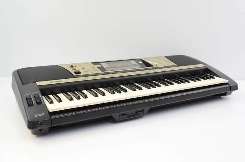 Yamaha PSR-740 Arranger Workstation Keyboard w/ Gig Bag | Reverb