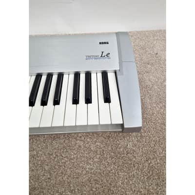 Korg Triton Le 73 (+ sampling board) - Synthesizer Keyboards - Good w/ Power Supply image 2