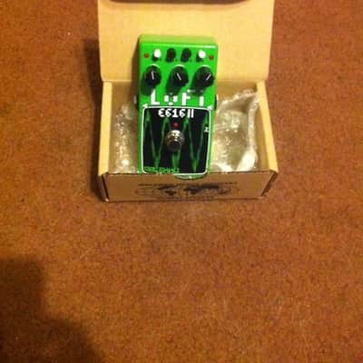 Malekko Lofi Ekko 616 Analog Delay   Green Sparkle image 3