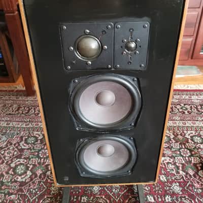 Beautiful Vintage ADS L810 Series II Speakers image 9