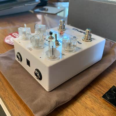 Wampler Latitude Deluxe Tremolo V2 Pedal - MINTY! image 4