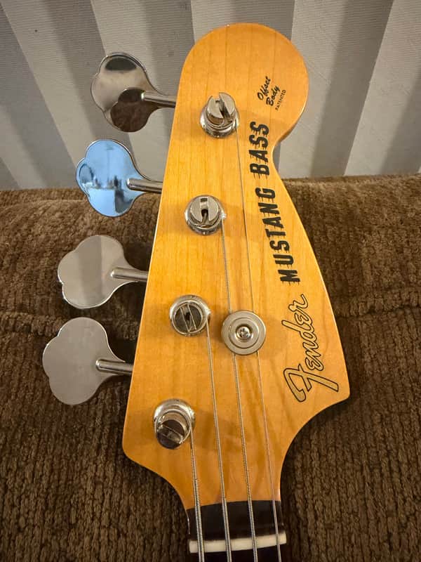 Fender Mustang Bass 1996 MB66 FujiGen Olympic White OHSC