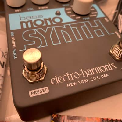 Electro-Harmonix Bass Mono Synth 2019 - Present - Gray image 4