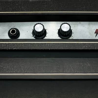AC/DC Backtracks The Ultimate Box Set  ULTRA RARE limited edition  ‘DELUXE COLLECTOR'S EDITION image 4
