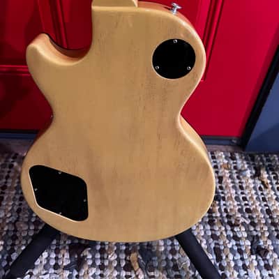 Gibson Les Paul Standard '60s Mahogany Top 2024 - 2025 - TV Yellow image 11