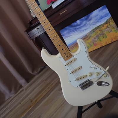 Fender JV Modified '60s Stratocaster 2022 - 2024 - Olympic White image 12