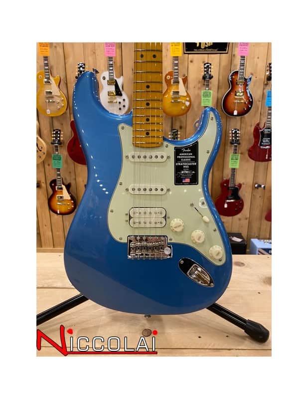 Fender American Professional Classic Stratocaster HSS, Maple Fingerboard, Faded Lake Placid Blue image 1