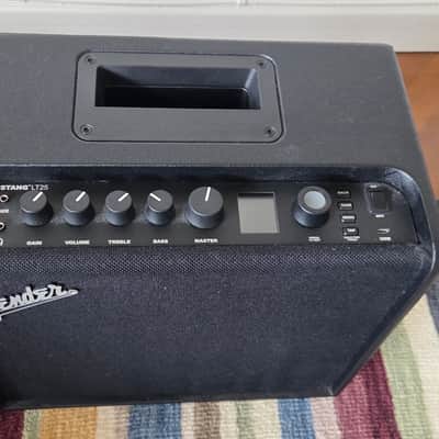 Fender Mustang LT25 25-Watt 1x8" Digital Modeling Guitar Combo 2019 - Present - Black image 2