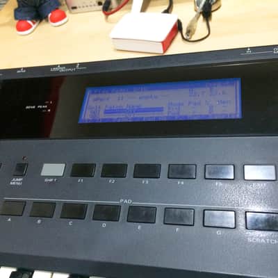 Roland DJ-70 sampling workstation - max RAM - sampler keyboard - GREAT SHAPE image 8