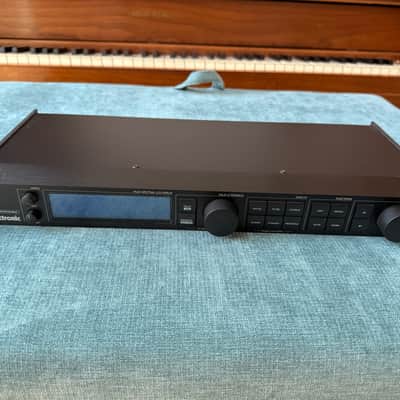 TC Electronic D-Two Multi-Tap Delay 2010s - Black image 1