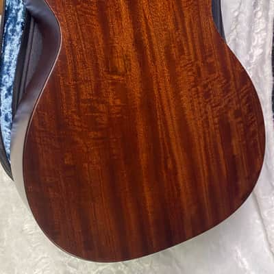 NEW! Martin 000 Jr E Jeff Tweedy Acoustic Guitar - Tweedy Burst - 4.25 lbs - Authorized Dealer - G06926 image 7