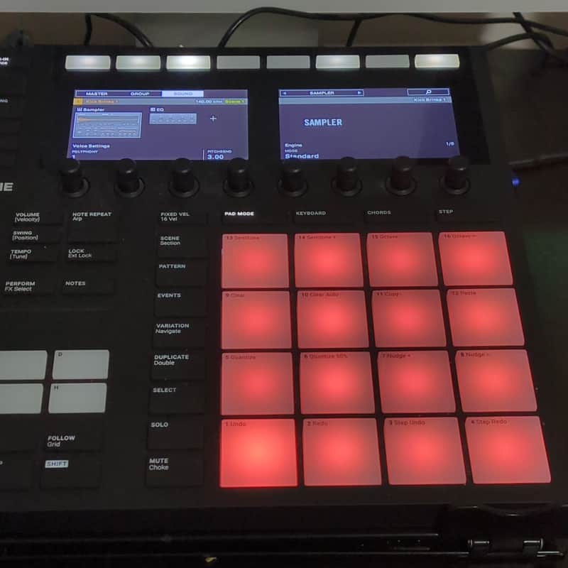 Native Instruments Maschine MKIII with 3.0 Software image 1