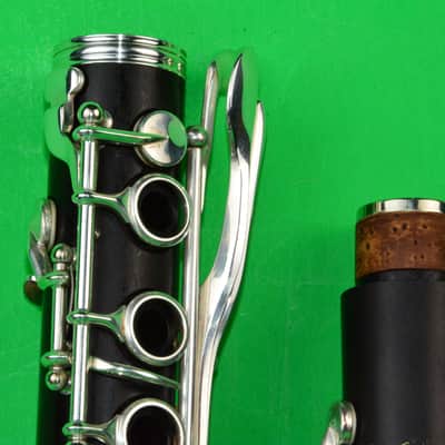 Selmer CL210 - Intermeadiate Level Grenadilla Wood Clarinet - Silver Plated Keys, New Pads image 4