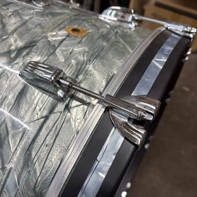 Ludwig 13-16-22 "Super Classic" 1960s - Sky Blue Pearl image 12