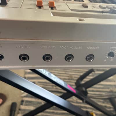 Casio CT-310 Casiotone 49-Key Synthesizer 1980s - Silver image 3