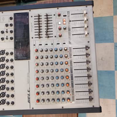 Bell MDA 402 Power Mixer image 17