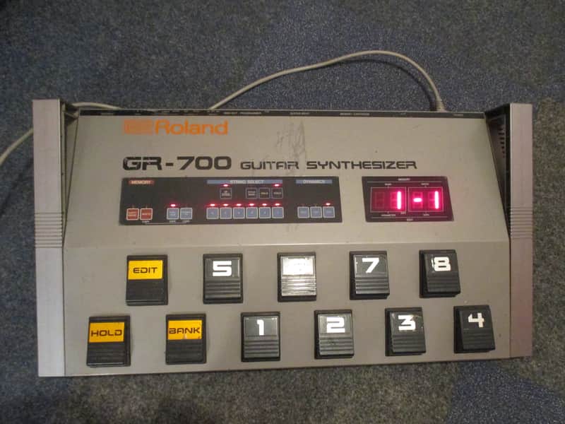 Immagine Roland GR-700 Guitar Synthesizer 1984 - 1989 - Grey - 1