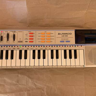 Liwaco LW-80 1980s - Grey 32key Keyboard Synthesizer Japan Casio PT-82 clone EC in box image 2