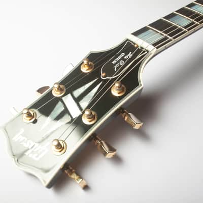 Gibson Les Paul Custom 2016 - Ebony Tuxedo's vs T-shirts image 9