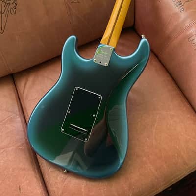 Fender American Professional II Stratocaster with Rosewood Fretboard 2022 - Present - Dark Night image 3