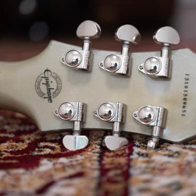 2013 Epiphone Limited Edition Les Paul Custom Pro - in TV Silver image 18