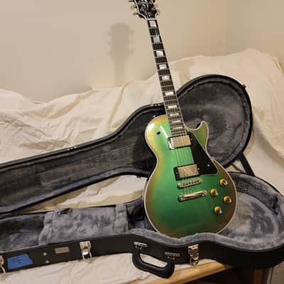 Gibson Les Paul Custom 4 of 5 2021 Vintage Holiday Green / Red Metal Flake image 1