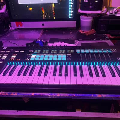 Novation 49 SL MKIII MIDI Controller 2018 - Present - Black image 6