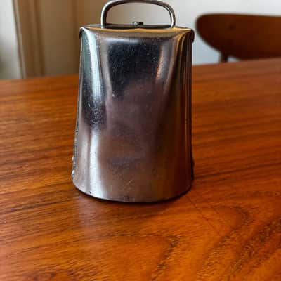 Vintage 1900s 4" Steel Cowbell Unmarked - See Video! image 3