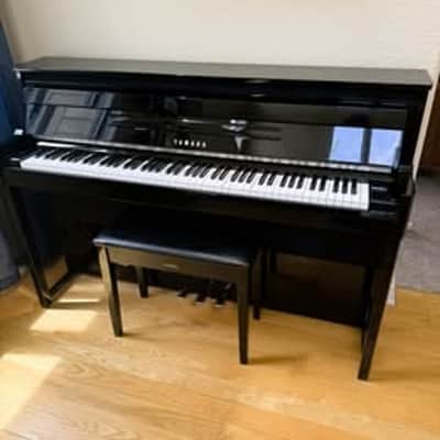 Yamaha NU1 Hybrid Digital Piano w/Upright Action imagen 2