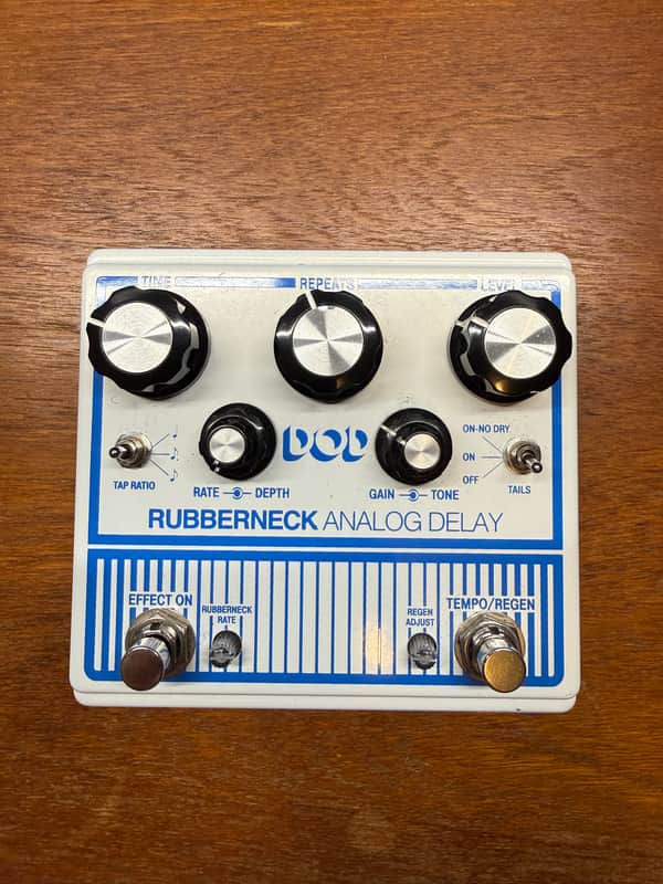 DOD Rubberneck Analog Delay 2010s - White/Blue image 1