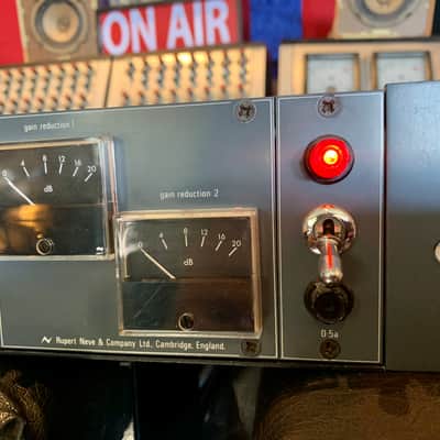 Neve 33609 Discrete Stereo Compressor / Limiter Metal Knob 1970s - Blue image 2