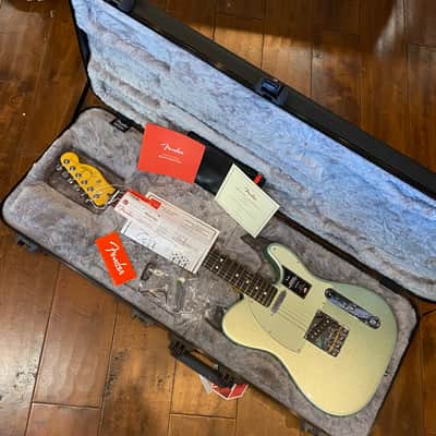 Fender American Professional II Telecaster RW Mystic Surf Green US210070593 8lbs image 1