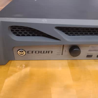 Crown XTI 2002 2-Channel 2000w Power Amplifier 2010s - Silver image 2