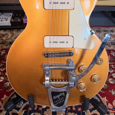 Gibson Les Paul Traditional P-90 Bigsby - Goldtop image 3