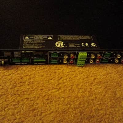 Crown 28M Commercial Audio Mixer 1U - Black image 4