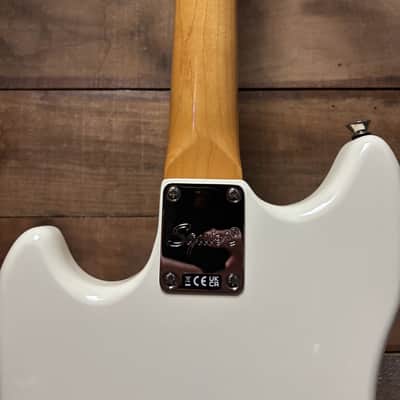 Squier Classic Vibe 60's Mustang Bass Olympic White image 10