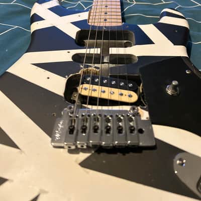 EVH 1978 reverse colour way black and white frankenstrat “Zebra” 1978 - Matte black image 9